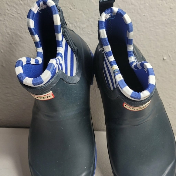 Hunter for Target Kids Waterproof Ankle Boots Sz 5 - Picture 2 of 10